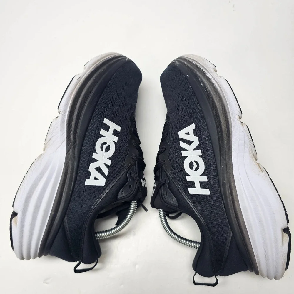 Hoka One One HOKA Bondi 9 2E Wide Black White- size 9 Running Sneaker Shoe